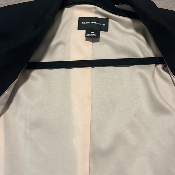 Club Monaco single buttoned black blazer - 00 - Picture 5 of 5